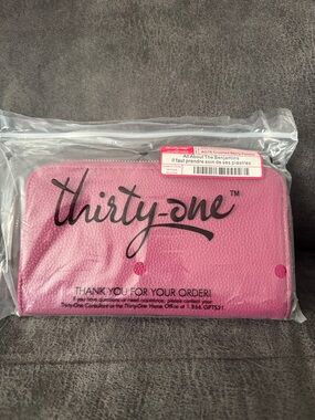 Thirty-One All About the Benjamins Wallet - Crushed Berry Pebble